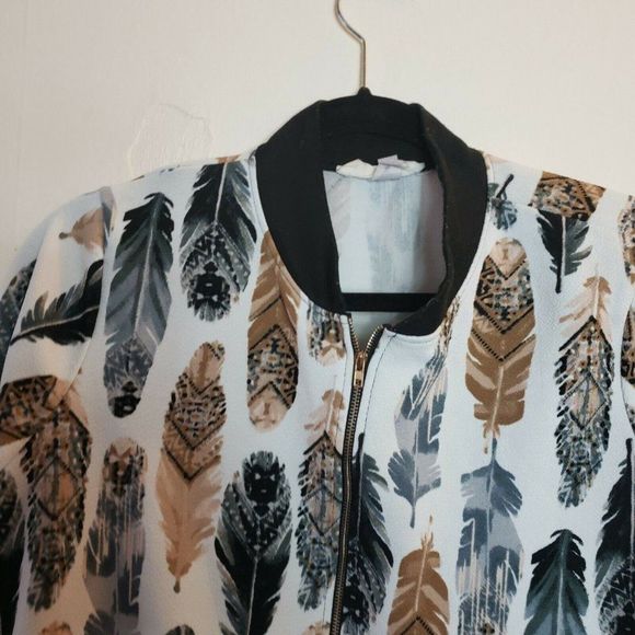 Love Spell Feather Design Jacket Size Medium - Picture 6 of 10